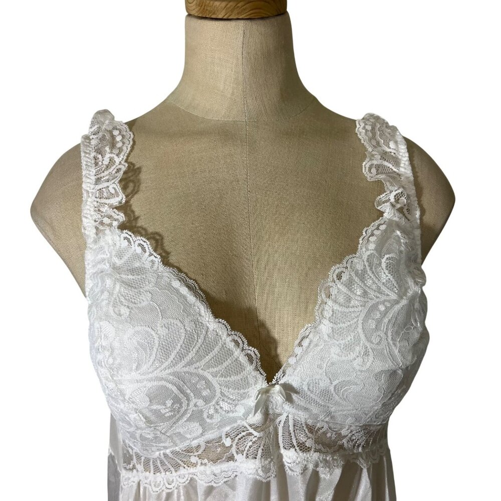 Closet Closing Sale! Vtg Olga white nightgown satin full length v neck lace uppe - Picture 2 of 8